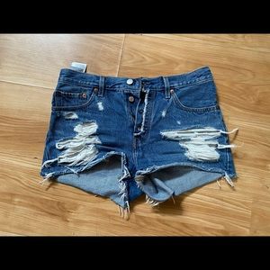 Levi’s shorts